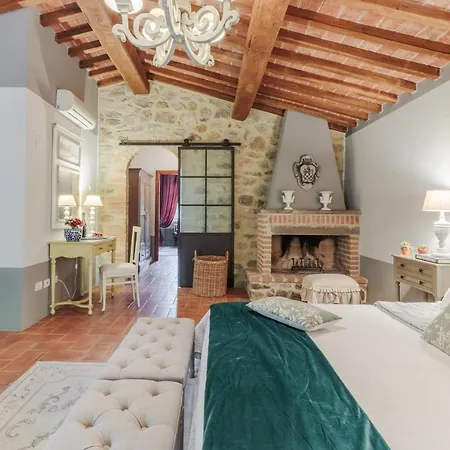 Villa Veranda, A Romantic With Pool Larciano