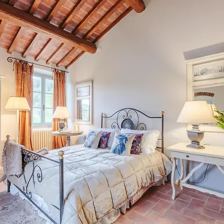 Villa Veranda, A Romantic With Pool Larciano