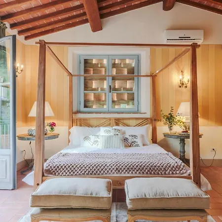 Veranda, A Romantic With Pool Villa Larciano